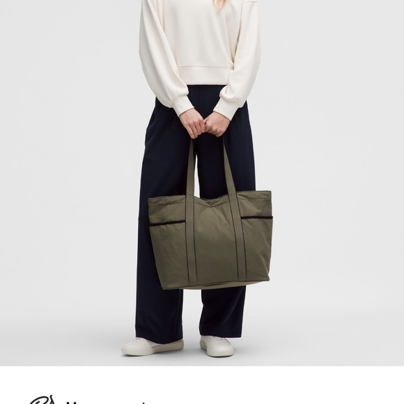 Daily Multi-Pocket Toe Bag 20L - Picture 3 of 3